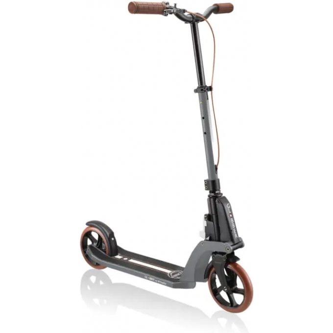 Самокат GLOBBER ONE K 180 PISTON DELUXE Титаниум 676-380